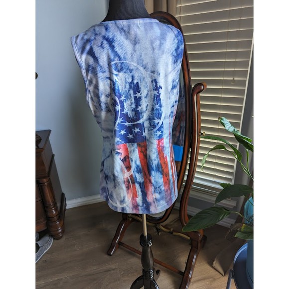 Patriotic Tank - Picture 3 of 7